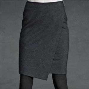 CAbi Gray Ponte pencil skirt exposed zipper size 8